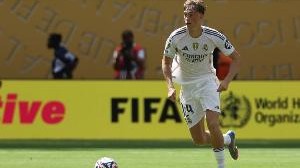 马卡评皇马：怀森、A费表现得异常成熟 维尼修斯又陷入上赛季低迷