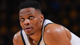 威少回复球迷：关于我去向的消息很快就到来 大家请稍安勿躁